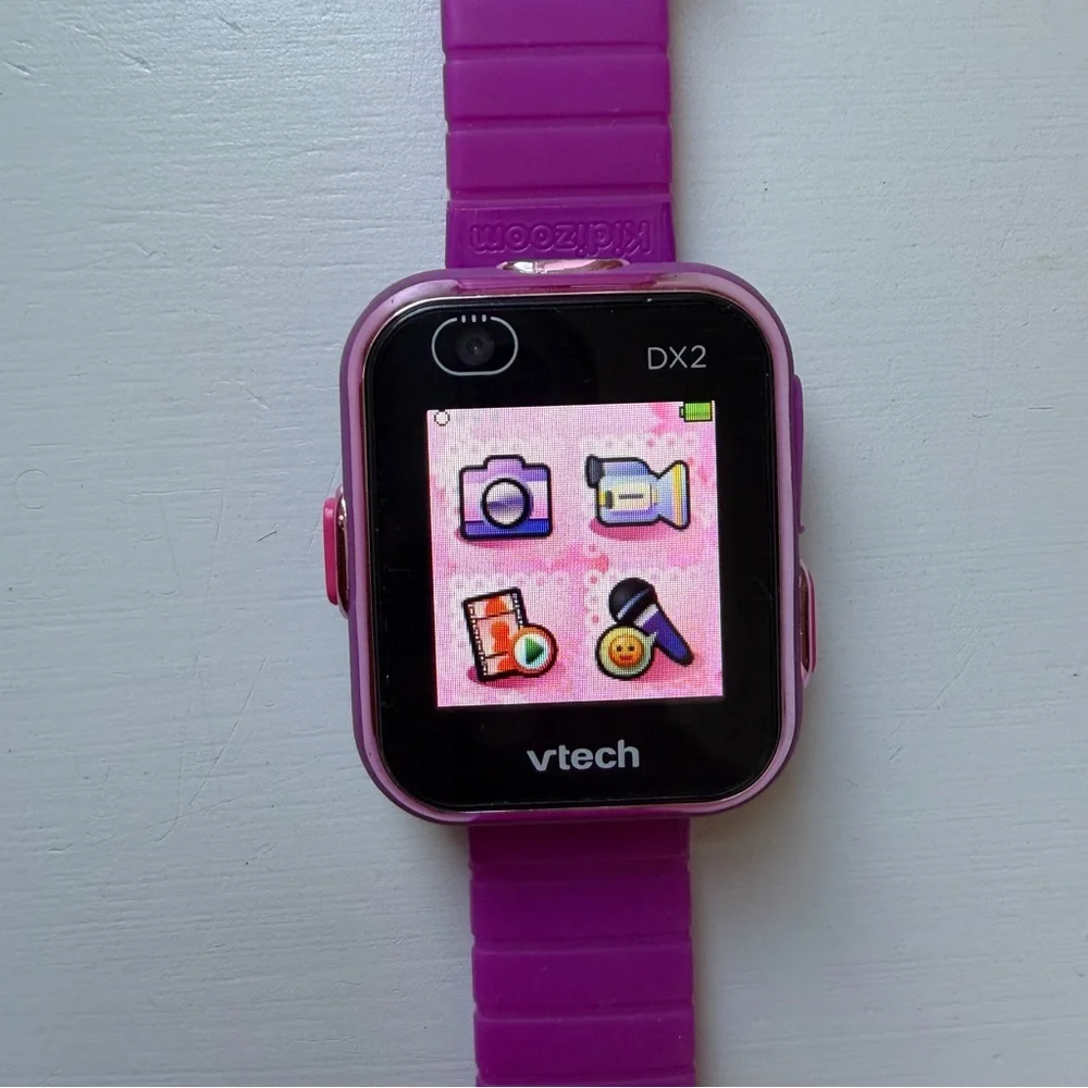 VTech Zoom Kidizoom Touch Screen Smartwatch Pink Camera Games Working Condition